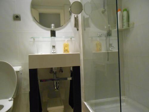 Madrid Studio Apartment