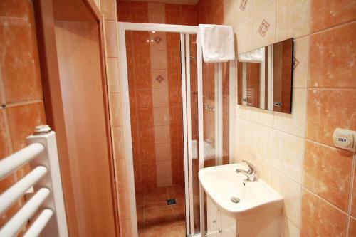 Hostal Penzion Bawaria