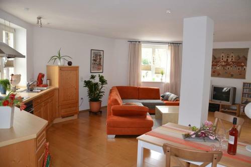 Apartamento Zwischen Weinstrasse Und Pf�lzer Wald