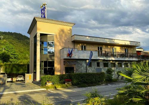 Hotel Caprice