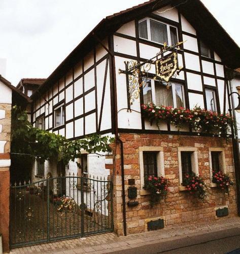 Hostal Pension Helga