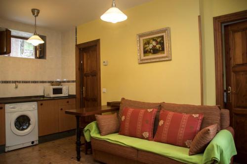 Apartamentos La Regoria