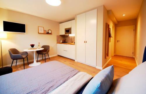 Apartmenthaus Sch�n