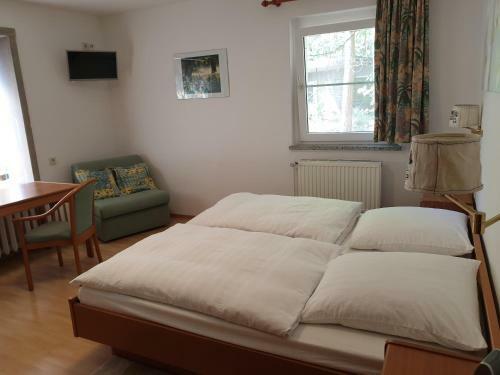 Apartamento Appartement Waldfrieden Am Scharm�tzelsee