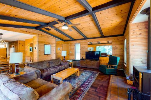 Yosemite Big Rock Cabin