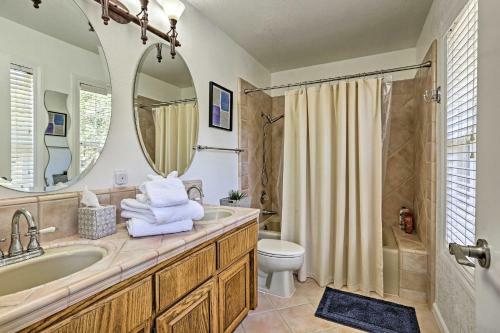 Peaceful Home On Acreage, Walk To Folsom Lake