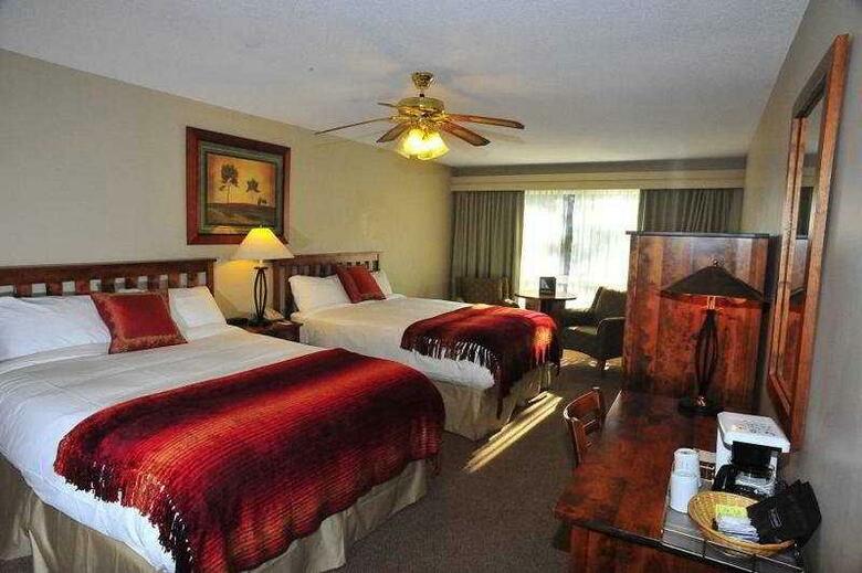 Hotel Tonquin Inn