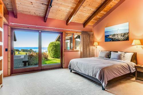 Oceanfront Casa