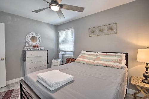 Sunny San Diego Home With Yard, 8 Mi To Beaches!