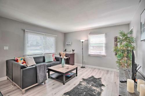 Sunny San Diego Home With Yard, 8 Mi To Beaches!