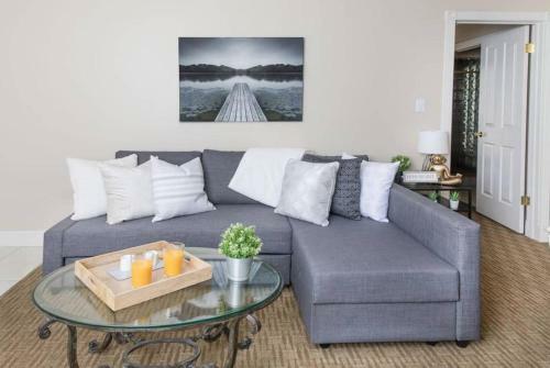 Apartamento Top King Suite 40% Off: Full Kitchen, Peaceful Views