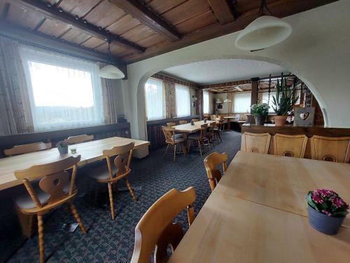 Hostal Landhaus Waldesh�he