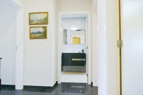 Baleal Poolfront Apartment