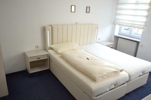 Hostal Hotel Zum Lamm