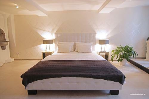 Elements Hotel