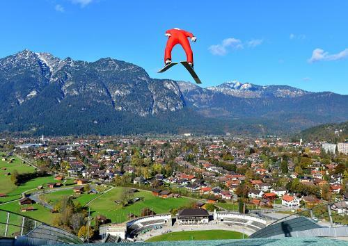 Hostal Olympiahaus