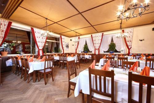 Hostal Olympiahaus
