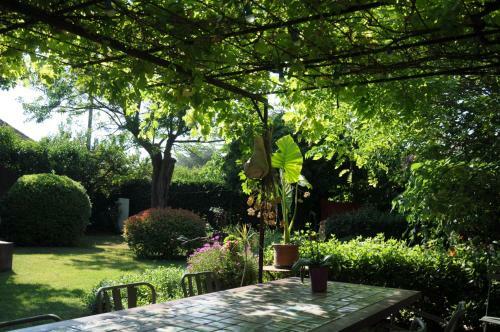 Hostal La Mazade De Saint Mamert