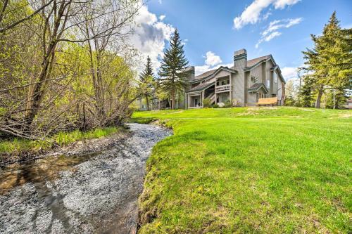 Apartamento Mammoth Lakes Nature Escape Hot Tub Access!