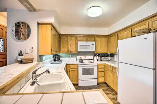 Apartamento Mammoth Lakes Nature Escape Hot Tub Access!