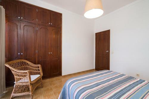 Casa Costa E Silva - 4 Bedrooms Apart With Private Pool In A Quiet Location
