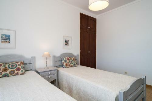Casa Costa E Silva - 4 Bedrooms Apart With Private Pool In A Quiet Location