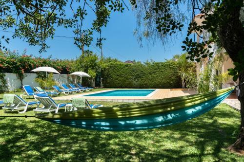 Casa Costa E Silva - 4 Bedrooms Apart With Private Pool In A Quiet Location