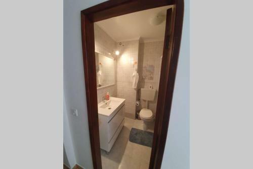 Apartamento Lovely 2-bedroom Flat With Free Parking