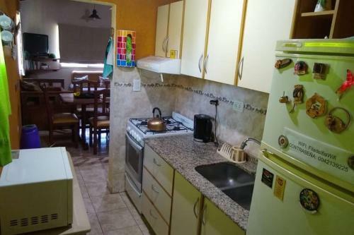 Confortable Caba�a Con Piscina A 10min de Aeropuerto