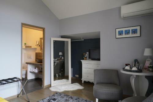 Bed & Breakfast La Seigneurie De Naves