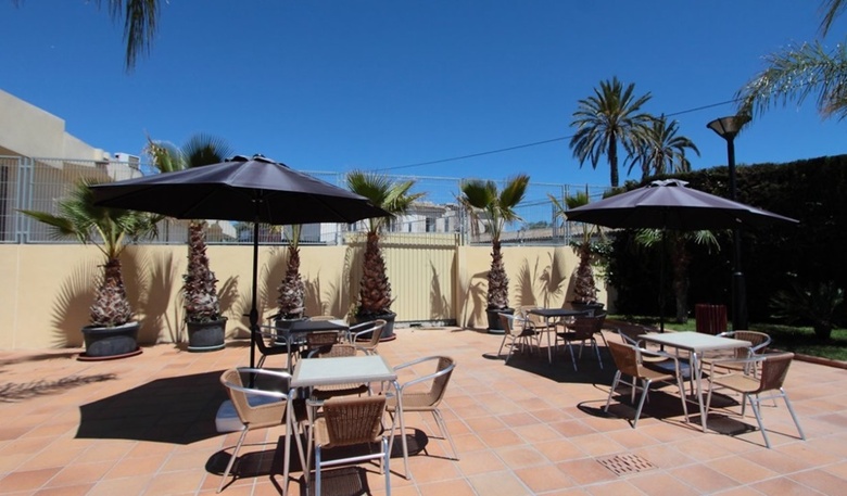 Hotel Abril