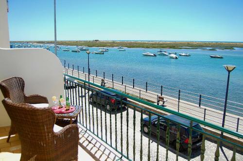 Cabanas Waterfront Apartment
