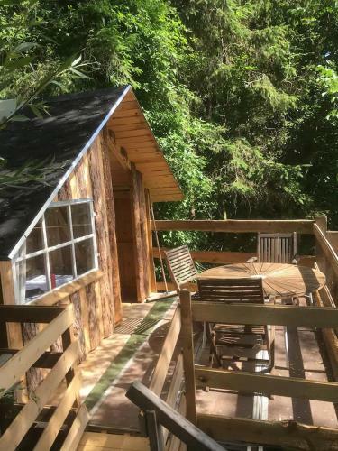 Treehouse B&B