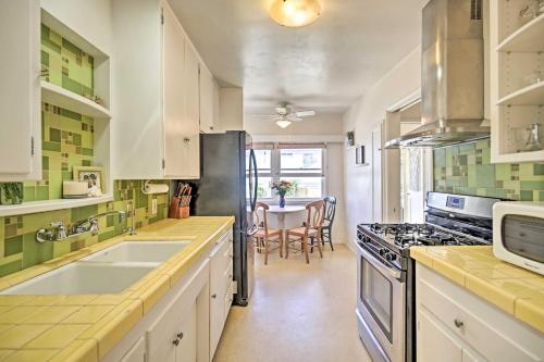 Home With Yard, Walk To Beach, Pier, 8 Mi To Legoland