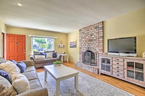 Home With Yard, Walk To Beach, Pier, 8 Mi To Legoland
