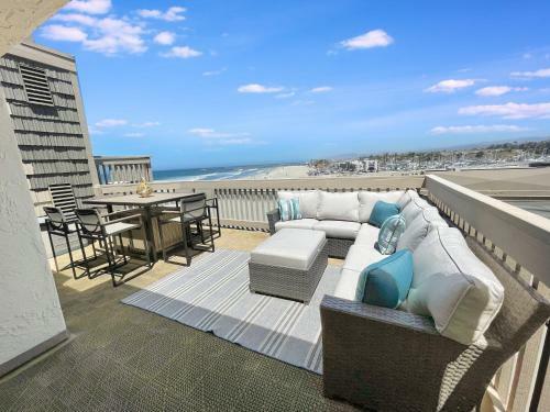 E311 - Surfside Suite