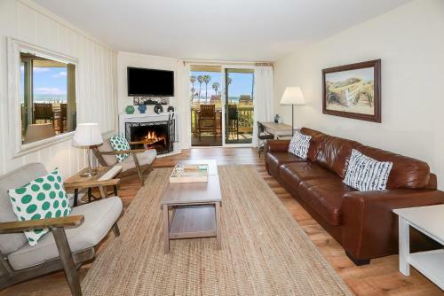 D102 - Pierview Retreat