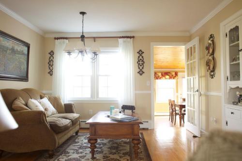 Bristol House Bed & Breakfast