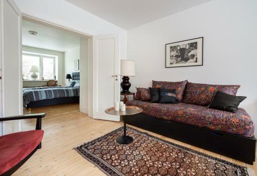 Central Beautiful 1 Bedroom Apartment With Terrace