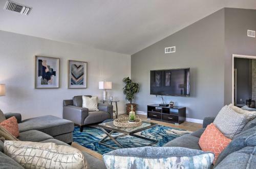Upscale Palm Desert Oasis With Bbq - Near Golf!
