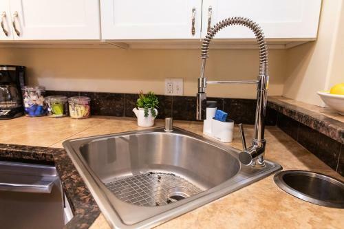 Beautiful Apartment Near China Lake