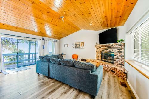 Valley View Retreat