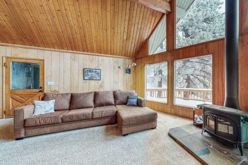 Treetop Retreat