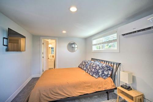 Chic Running Springs Forest Cabin With Deck!
