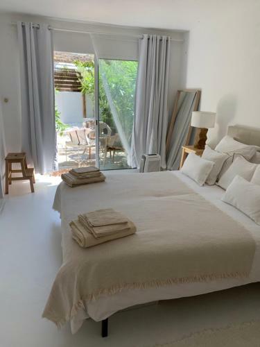 Dunes House