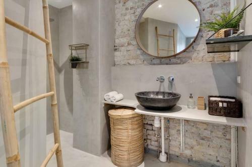 Stylish Two Floor Apartment In Vibrant N�rrebro