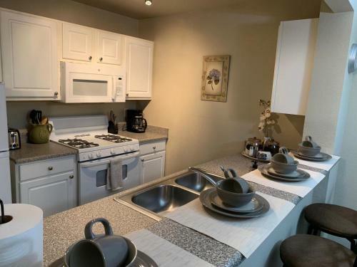 Apartamento Hollywood Loft Spacious With 2 Beds And Parking