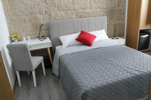 Hostal Alojamento Girassol - Guest House
