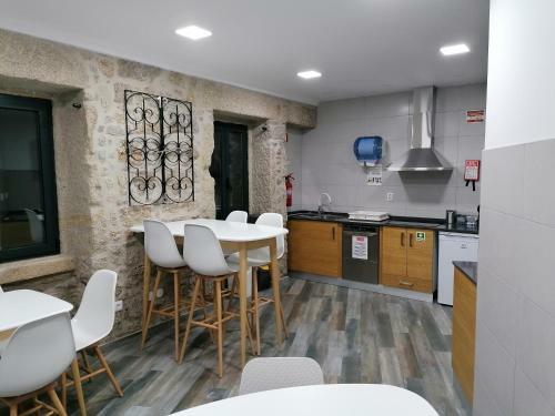 Hostal Alojamento Girassol - Guest House