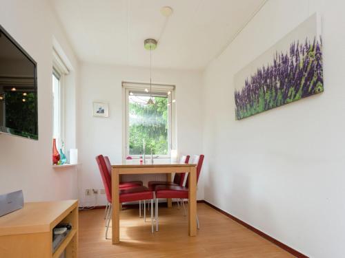 Holiday Home Zonnenberg Heeten